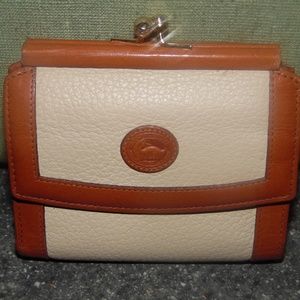 Vtg. Dooney and Bourke W03 French Wallet